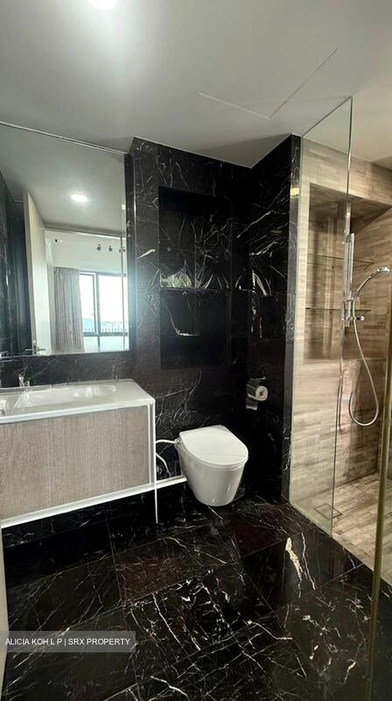 J Gateway (D22), Condominium #480773311
